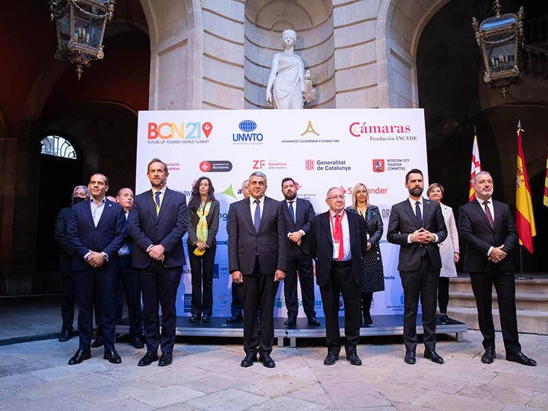 La Cumbre Mundial sobre Turismo pide cuidar el medio ambiente y la inclusión social