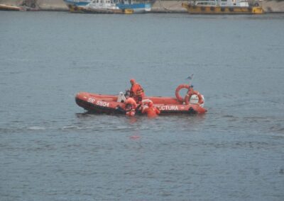 Prefectura participó en un simulacro de incendio a bordo de un buque
