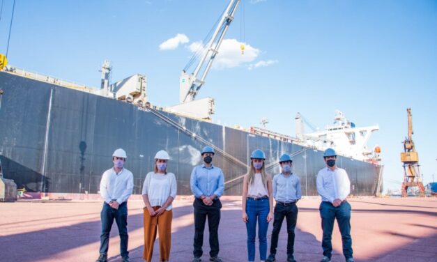 Comerio: “Logramos revertir un proceso de desinversión de larga data en el Puerto San Nicolás”.