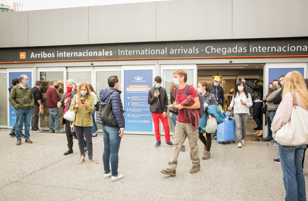 Argentina recibe más de 200 vuelos con turistas internacionales en la primera semana de noviembre