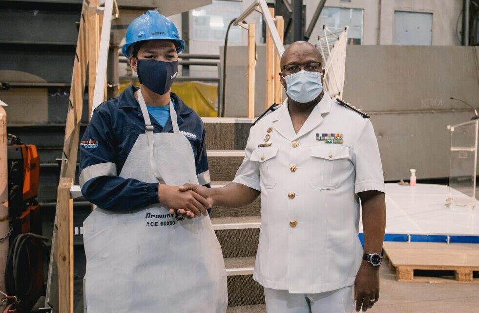Damen Shipyards Cape Town pone la quilla para el Buque de la Armada Sudafricana MMIPV
