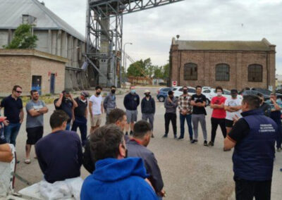 Tensión en puertos de Santa Fe por conflicto con gremios aceiteros