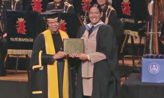 Ceremonia de egreso de la Universidad Marítima Mundial