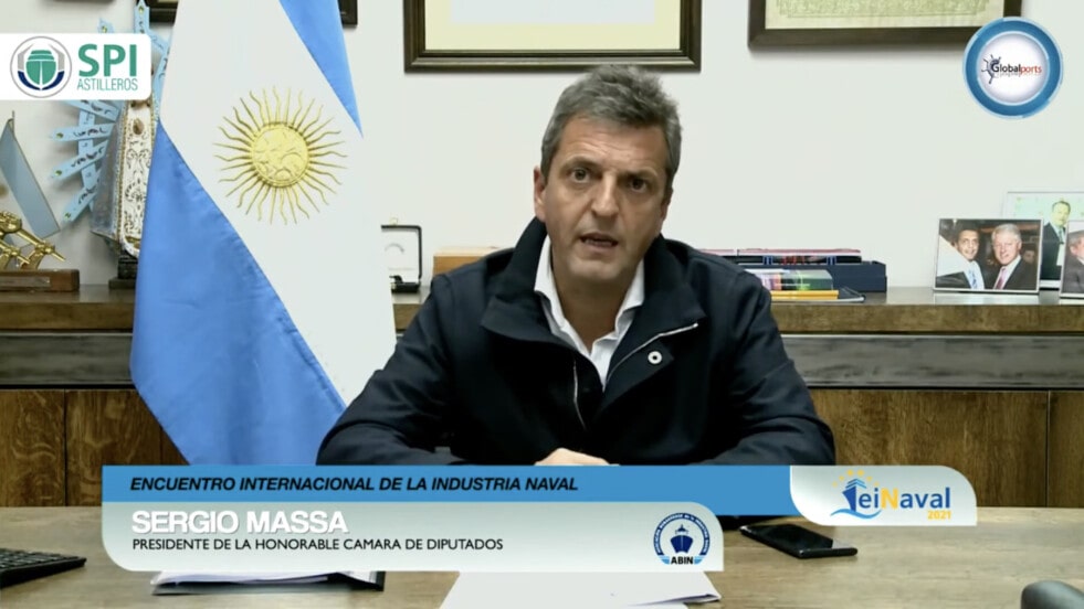 Massa invitó a trabajar en el marco normativo para una industrial naval fuerte y con futuro