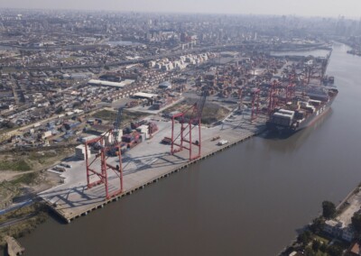 Arrancó la histórica obra de dragado en el Puerto Dock Sud