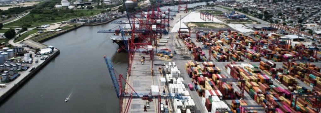 Puertos eficientes, competitivos y comprometidos con la comunidad y el medio ambiente