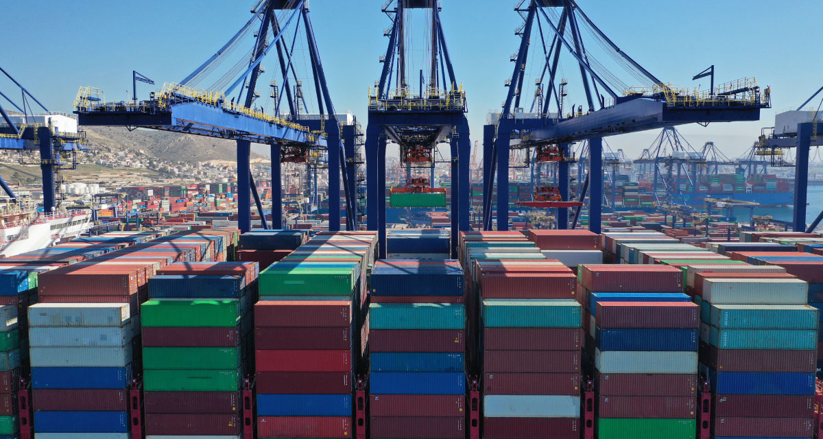 El comercio mundial de bienes alcanza el máximo trimestral de todos los tiempos de 5,6 billones de dólares