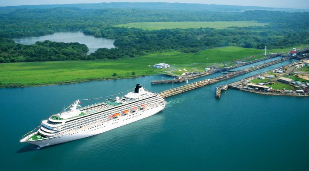 Canal de Panamá cambia estructura de peajes para cruceros