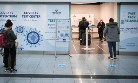 El mundo vuelve a cerrarse por la veloz propagación de la variante Ómicron