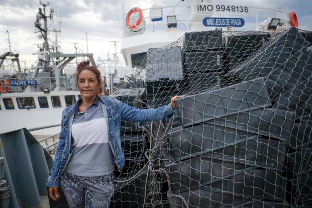 Soledad Romito es la única mujer estibadora en el Puerto de Mar del Plata