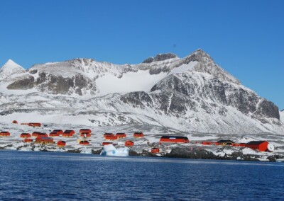 Antártida Argentina: Evacúan Base Esperanza tras detectarse 24 casos de COVID 19