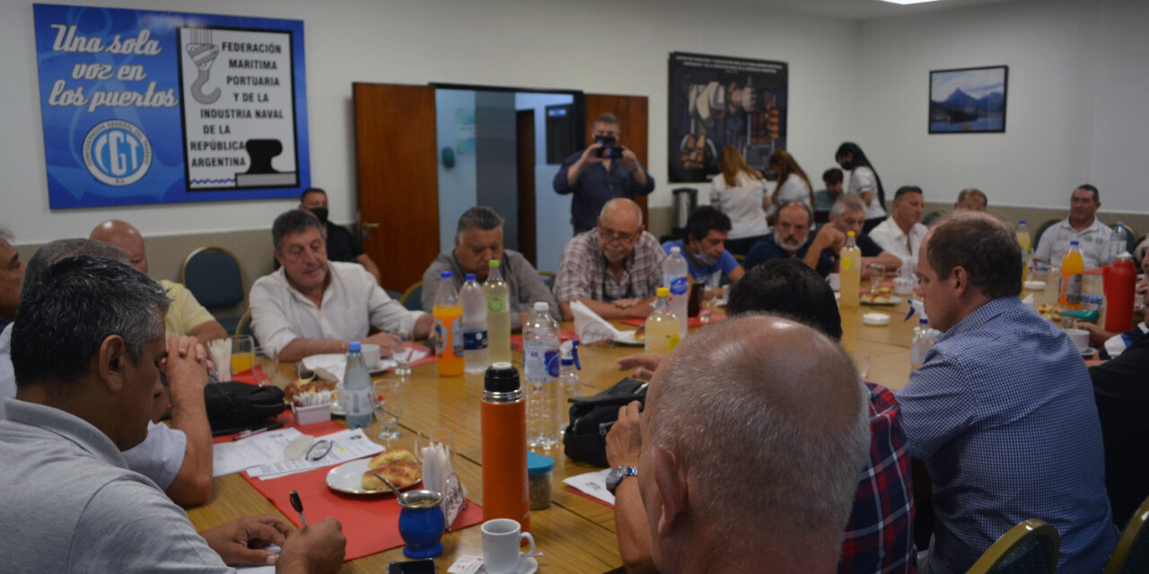 Puerto Buenos Aires y marina mercante en la mira de los trabajadores