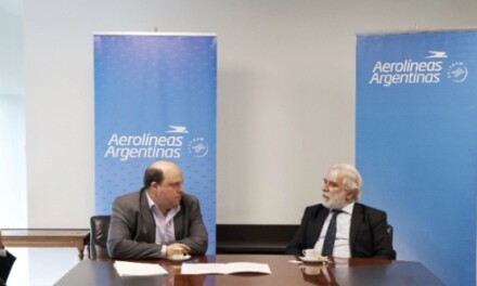 Aerolíneas Argentinas firma convenio con la Oficina Anticorrupción