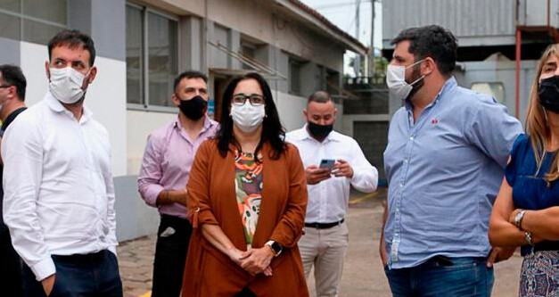 La Secretaria de Industria Julieta Loustau visitó el astillero TPA en Mar del Plata
