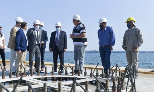 Guerrera, Manzur y el gobernador de Misiones supervisaron la ejecución de obras portuarias