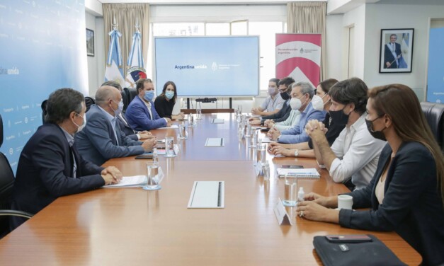 Qué propuestas llevaron las cámaras de la marina mercante al ministro Guerrera