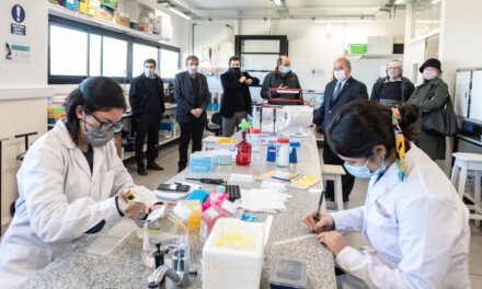 Argentina busca proyectarse como un productor regional de vacunas contra el Covid