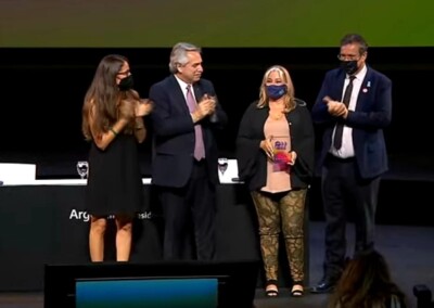 Sandra Cipolla recibió una distinción en el marco del Día Internacional de las Mujeres Trabajadoras