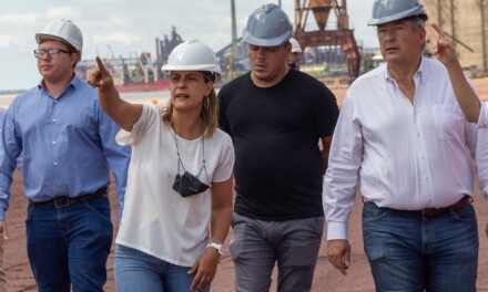 El Ministro de Transporte de la Provincia de Buenos Aires, recorre obras en el Puerto San Nicolas