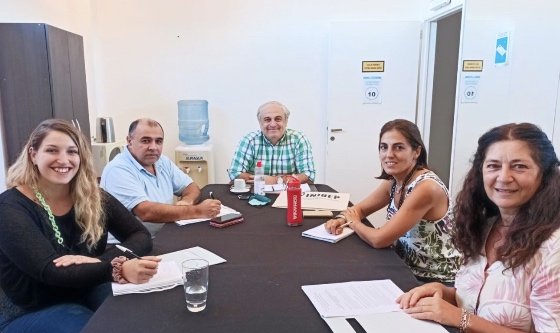 El INIDEP llevará a cabo un proyecto de investigación y capacitación sobre mareas rojas junto con el CESMAR
