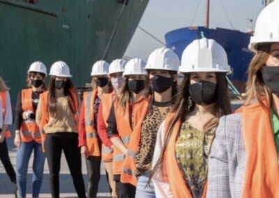 Las mujeres avanzan en el sector portuario, marítimo y logístico