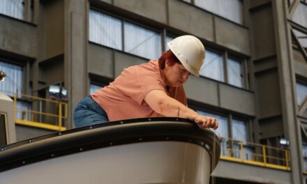 Tandanor: Nancy Figueroa dirige la construcción de 12 barcos remolcadores y diseña el nuevo buque polar argentino