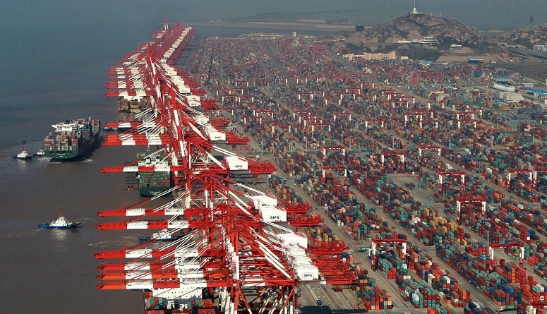 La nueva ola de Covid en China amenaza la cadena logística mundial