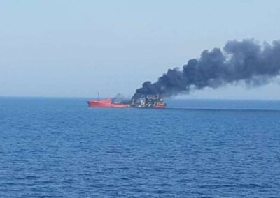 Dos buques de carga golpeados por explosiones alrededor de Ucrania