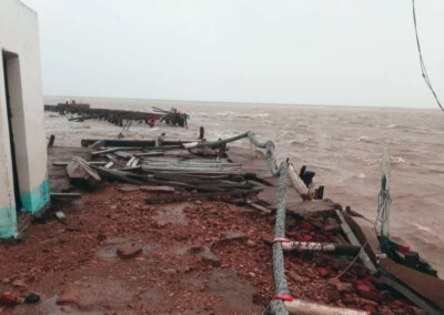 Temporal en Bahía Blanca arrasó el histórico muelle de madera de General Cerri