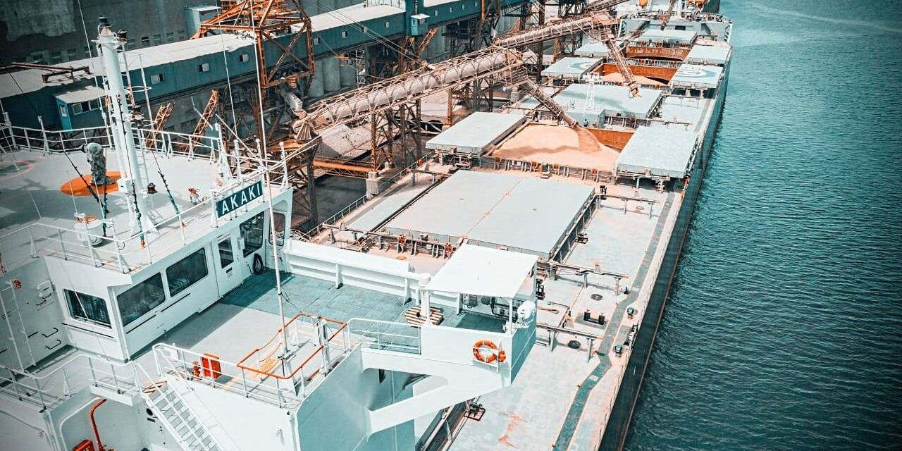 Trimestre histórico para Puerto Quequén