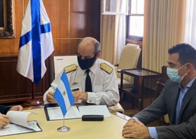 La Administración General de Puertos y la Armada Argentina firmaron convenio de capacitación