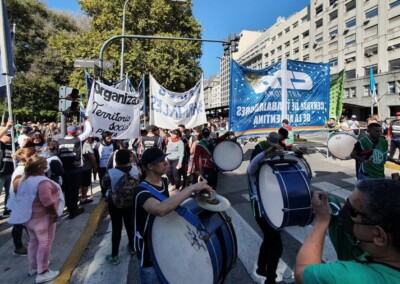 Organizaciones se concentraron “en defensa del Río Paraná y del Canal Magdalena”