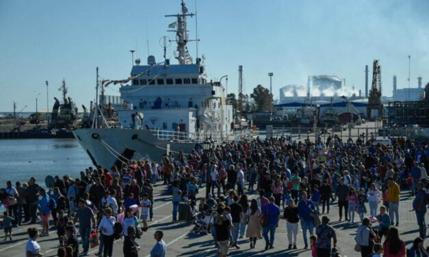 Más de 200 mil personas visitaron el puerto de Bahía Blanca para la fiesta del camarón y el langostino