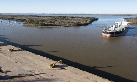 El Rio Uruguay debe dragarse a 34 pies