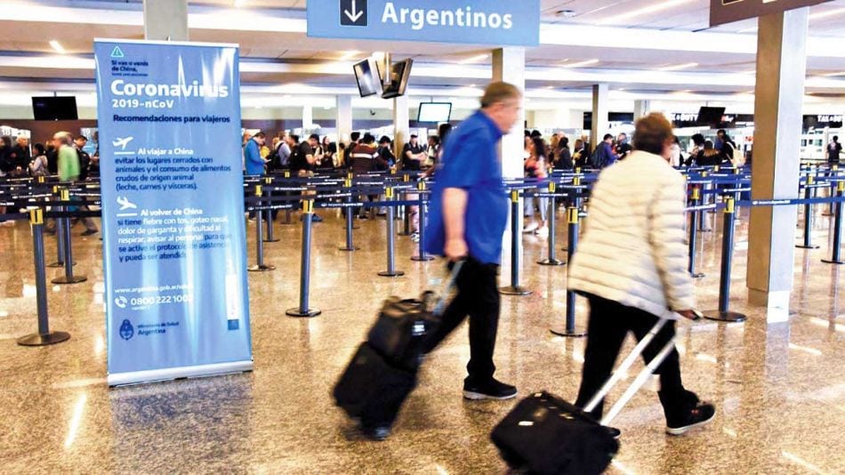 Ministros de salud del Mercosur acordaron unificar requisitos para viajes internacionales