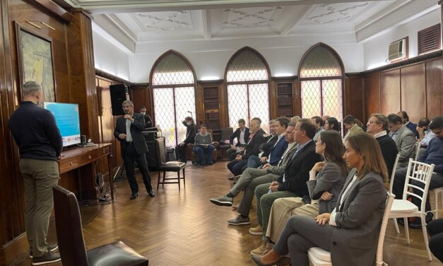 UTN presentó un informe sobre el potencial logístico de los puertos La Plata y Dock Sud
