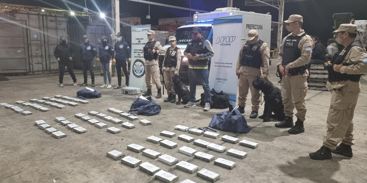 Zárate: Prefectura decomisó más de 78 kilos de cocaína que estaban ocultos en un buque