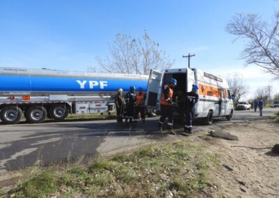 Puerto Rosales: simulacro de actuación ante la llegada de camiones con petroleo crudo