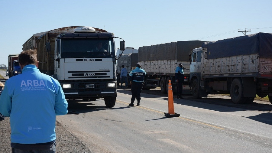 ARBA realiza controles a camiones cerealeros en principales puertos y rutas bonaerenses