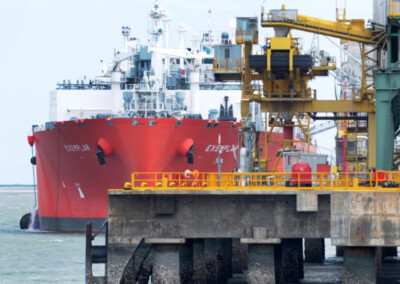 El puerto de Bahía Blanca vuelve a escena para la exportación de GNL