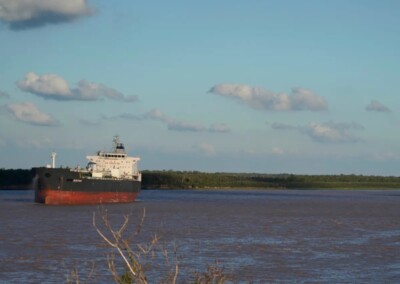 El río Paraná continúa recuperando su caudal y se acerca a su promedio normal