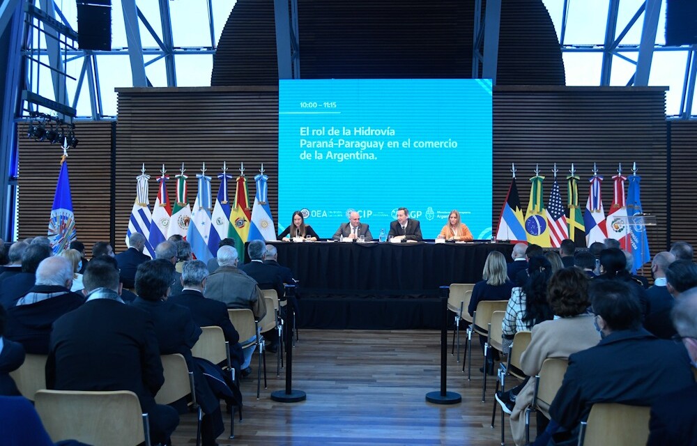 Importante debate sobre la Hidrovía y el Estado, en la Conferencia Hemisférica organizada por la AGP y CIP-OEA