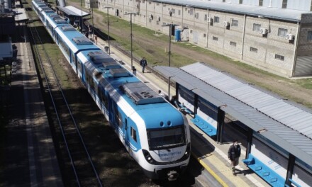 Arranca la histórica transformación de la línea Belgrano Sur
