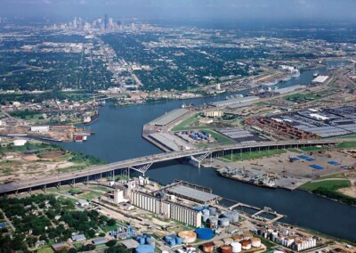 Port Houston comienza un proyecto de expansión del canal de navegación por mil millones de dólares