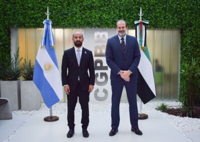 El embajador de Emiratos Árabes visitó el puerto de Bahía Blanca