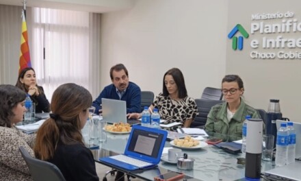 Sujarchuk se reunió con usuarios de la Vía de Navegación Troncal