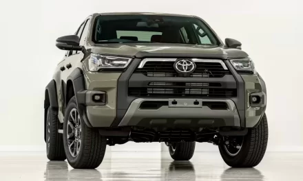 Toyota imparable con su Hilux: saltará a tres turnos para alcanzar un récord de producción