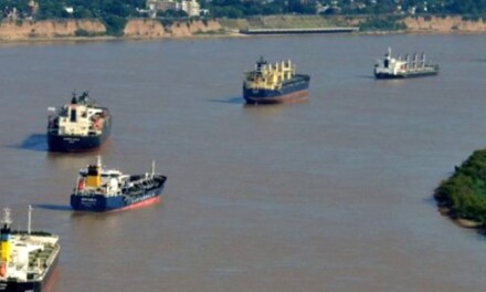 Transporte prorrogó el contrato de concesión de la Hidrovía Paraguay-Paraná a la Administración General de Puertos