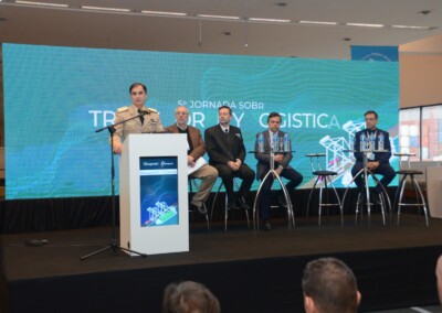 La Prefectura Naval Argentina en la 5ta Jornada sobre Transporte y Logística