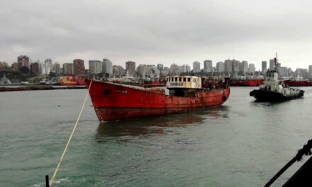 Puerto Mar del Plata: se hunde el tercer buque en el parque submarino “Cristo Rey”